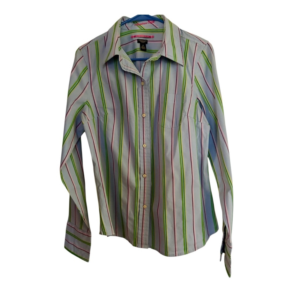 American Eagle Outfitters Button-Up Shirt